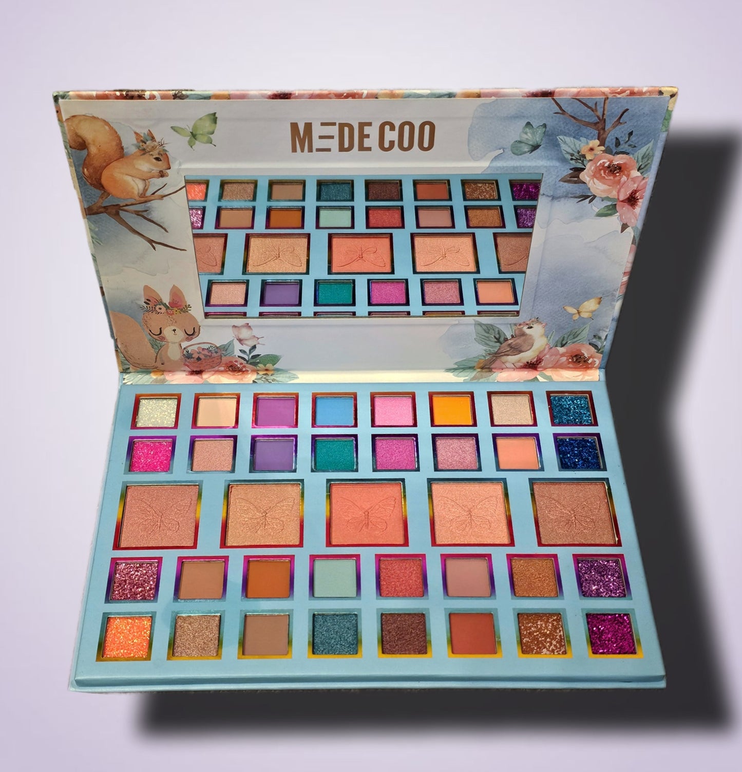 MEDECOO EYESHADOW PALETTE